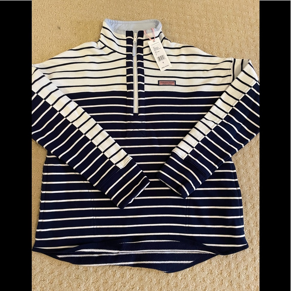 NWT vineyard vine zip up adult small white and navy